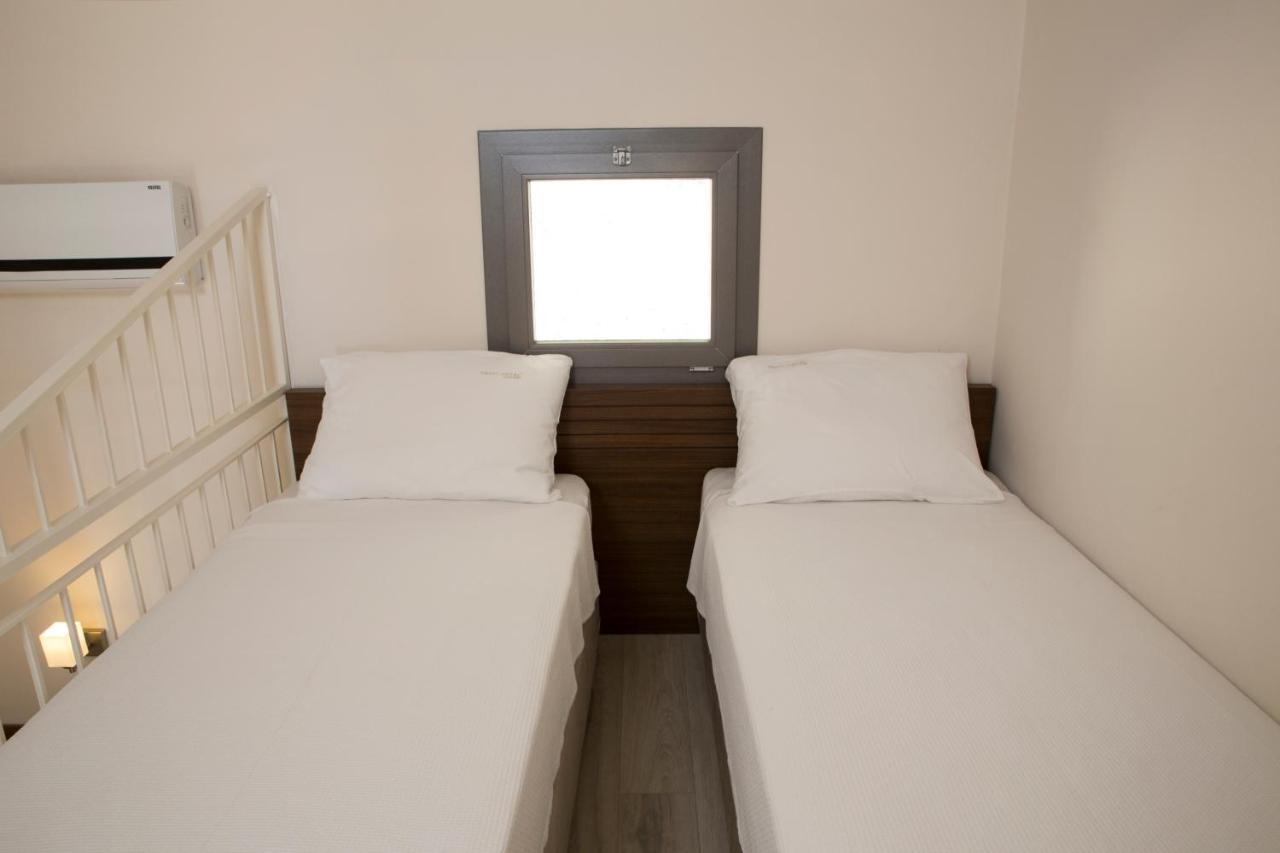 Neopol Hotel Kusadasi Exterior photo