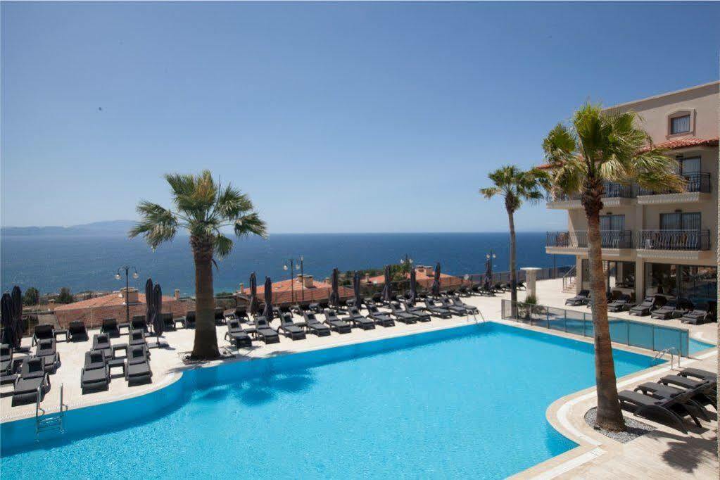 Neopol Hotel Kusadasi Exterior photo